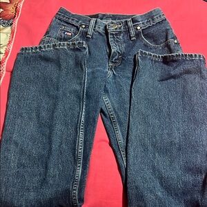 Wrangler 20x Dark Blue Women’s Denim Jeans. Size 3/4 x 34.